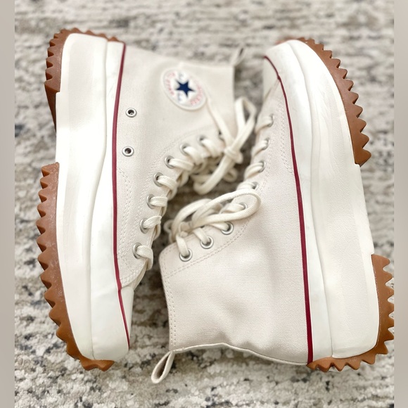 Shoes - Picture 7 of 9